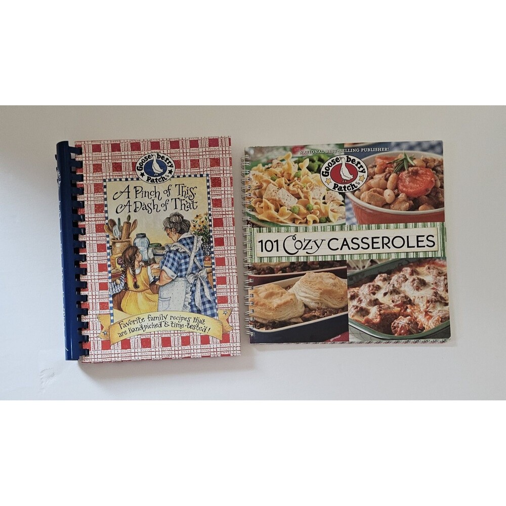 Pair Of Gooseberry Patch Cookbooks "A Pinch Of This..." "101 Cozy Casseroles"
